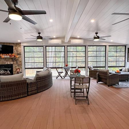 Four Seasons For Fun Bed & Breakfast Lakeville ภายนอก รูปภาพ