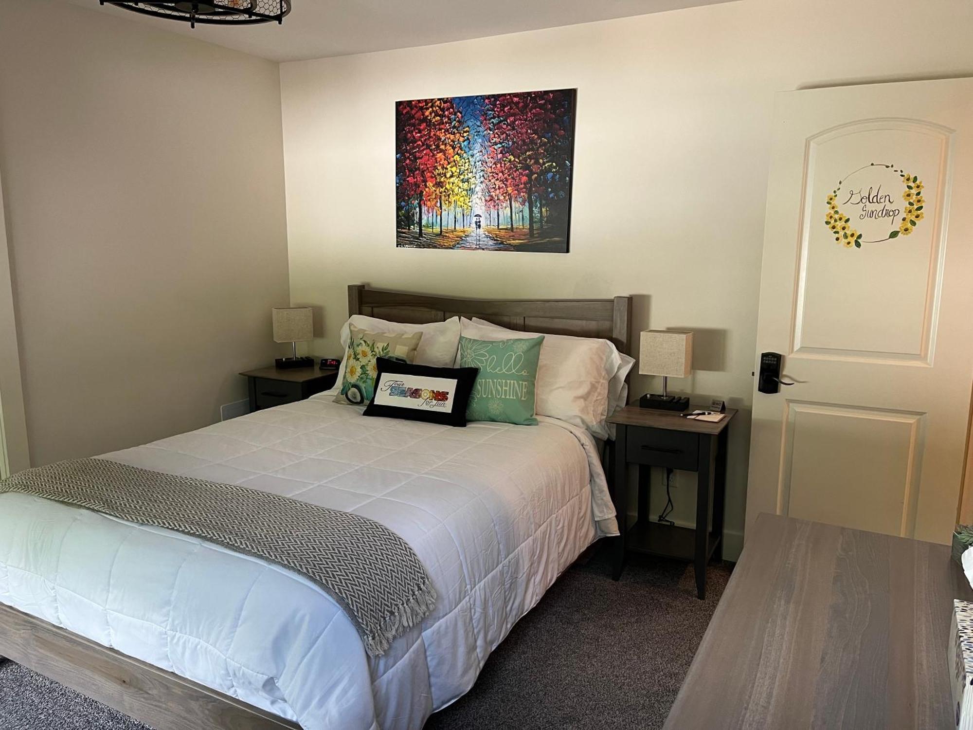 Four Seasons For Fun Bed & Breakfast Lakeville ภายนอก รูปภาพ